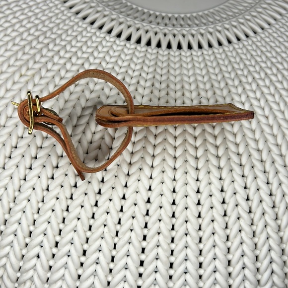 Louis Vuitton Luggage Tag - Picture 6 of 6